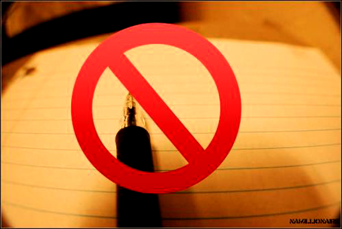 اعتراض دانشجویی به جلوگیری از توزیع نشریه «قلم» دانشگاه رازی