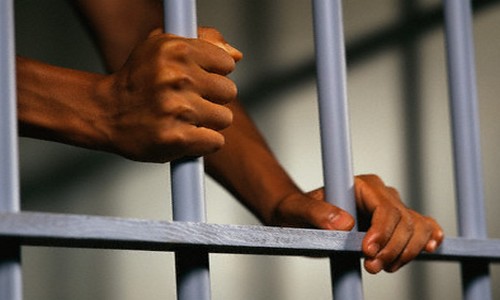بازداشت دو تن از هواداران عرفان حلقه در کرج