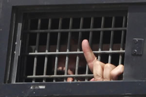 اعلام اعتصاب غذای رضا سمیعی منفرد در زندان اوین / نامه رسمی