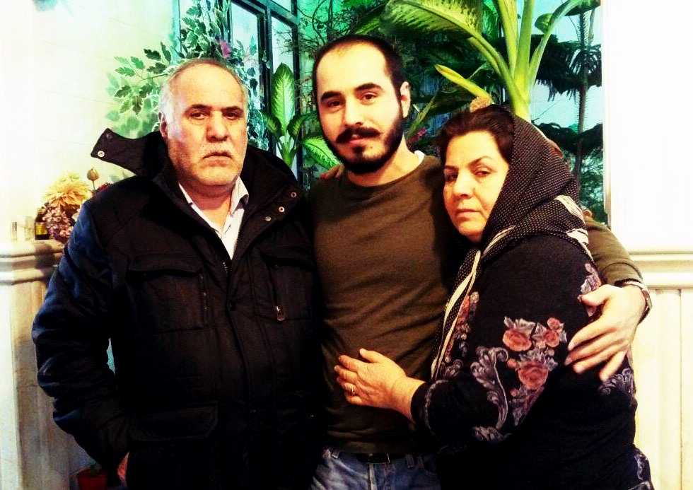 حسین رونقی به زندان اوین رفت