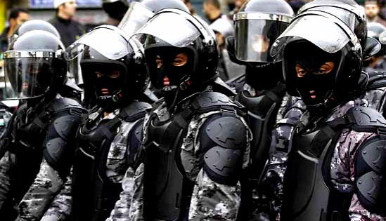 پلیس ضدشورش در بازار تهران