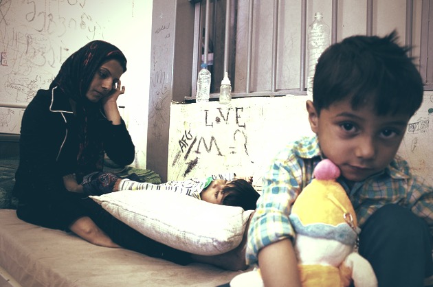 مصائب کودکانی که با مادران شان در زندان زندگی می کنند