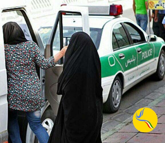 گزارش تصویری از مزاحت نیروی انتظامی برای زنان