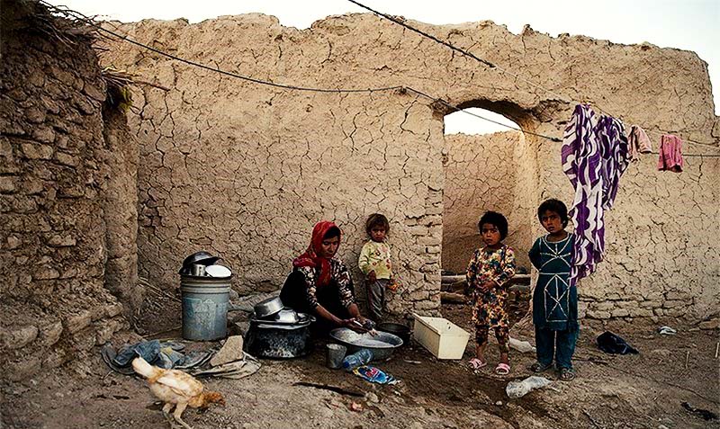 مسمومیت روستاییان در زابل به دلیل استفاده از آب آلوده
