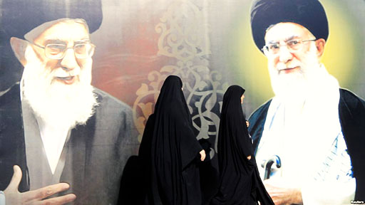 علی خامنه‌ای: 