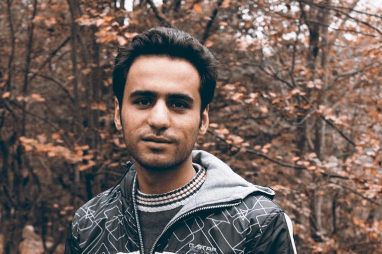بهنام موسیوند، زندانی سیاسی، اعلام اعتصاب غذای خشک کرد