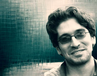 اعمال فشار بر آرش صادقی؛ لغو تمامی خدمات درمانی ضروری علیرغم وضعیت بحرانی این زندانی سیاسی