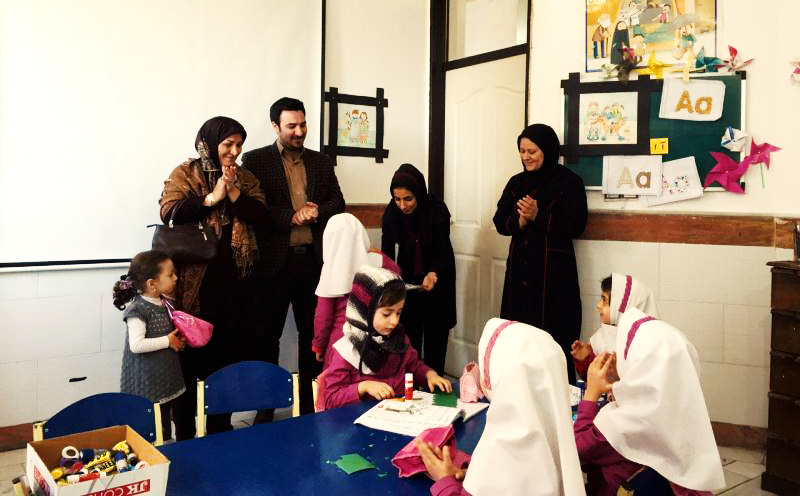 ممنوعیت آموزش موسیقی و زبان خارجی در دبستان؛ پلمب ۲۰۰ آموزشگاه زبان انگلیسی در استان تهران