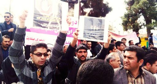 تجمع اعتراضی علیه اعدام؛ برخورد خشونت‌آمیز مأموران امنیتی با خانواده‌های محکومان مقابل مجلس